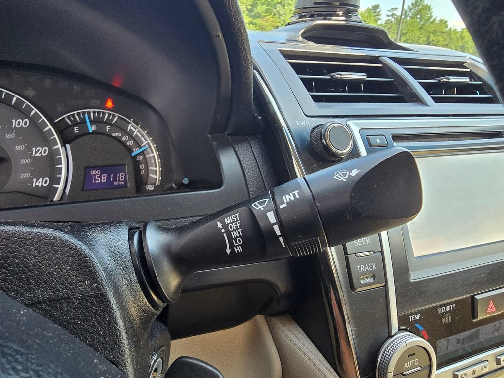 Used 2013 Toyota Camry XLE FWD image 30