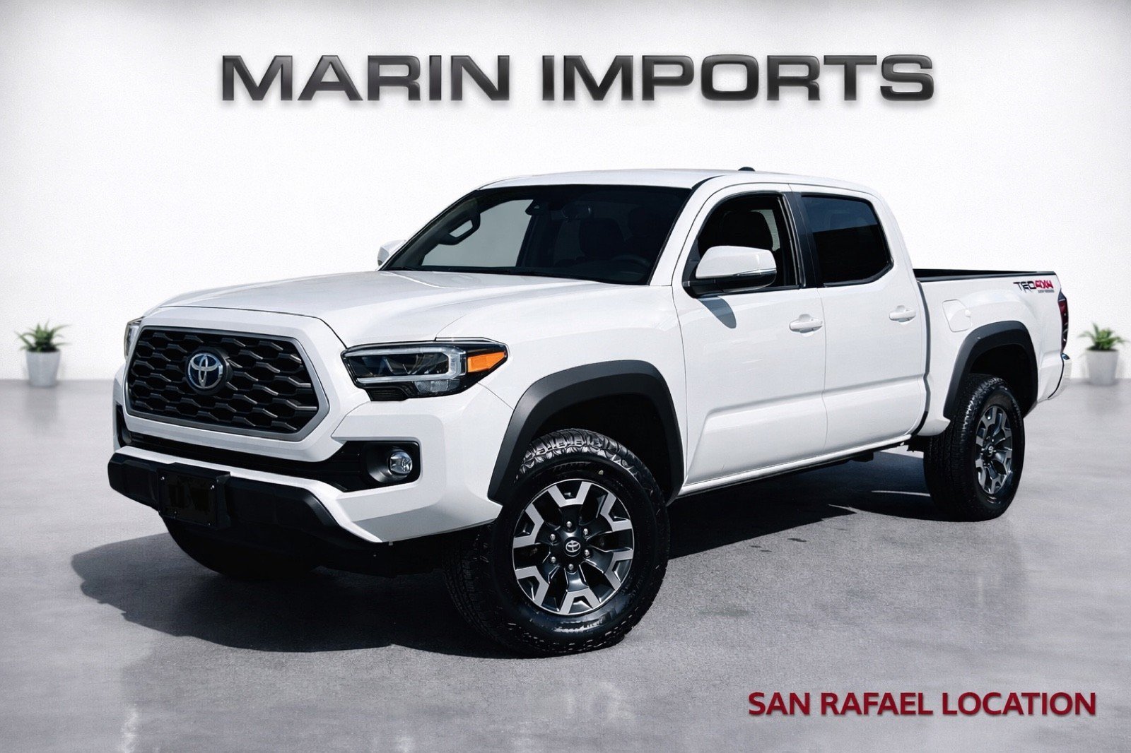 Used 2023 Toyota Tacoma TRD Off-Road AWD/4WD image 1