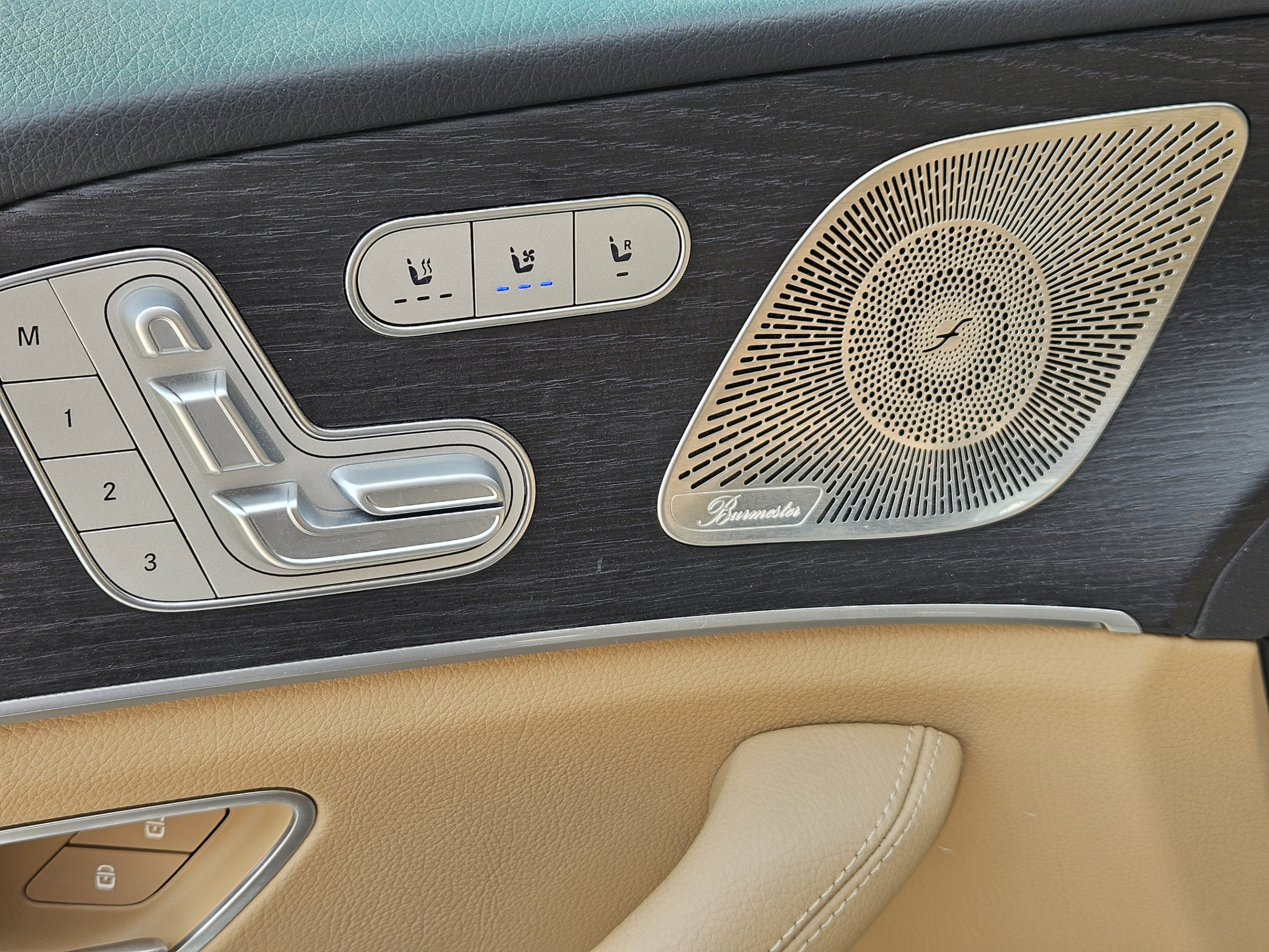 Certified 2024 Mercedes-Benz GLS 450 4MATIC image 21