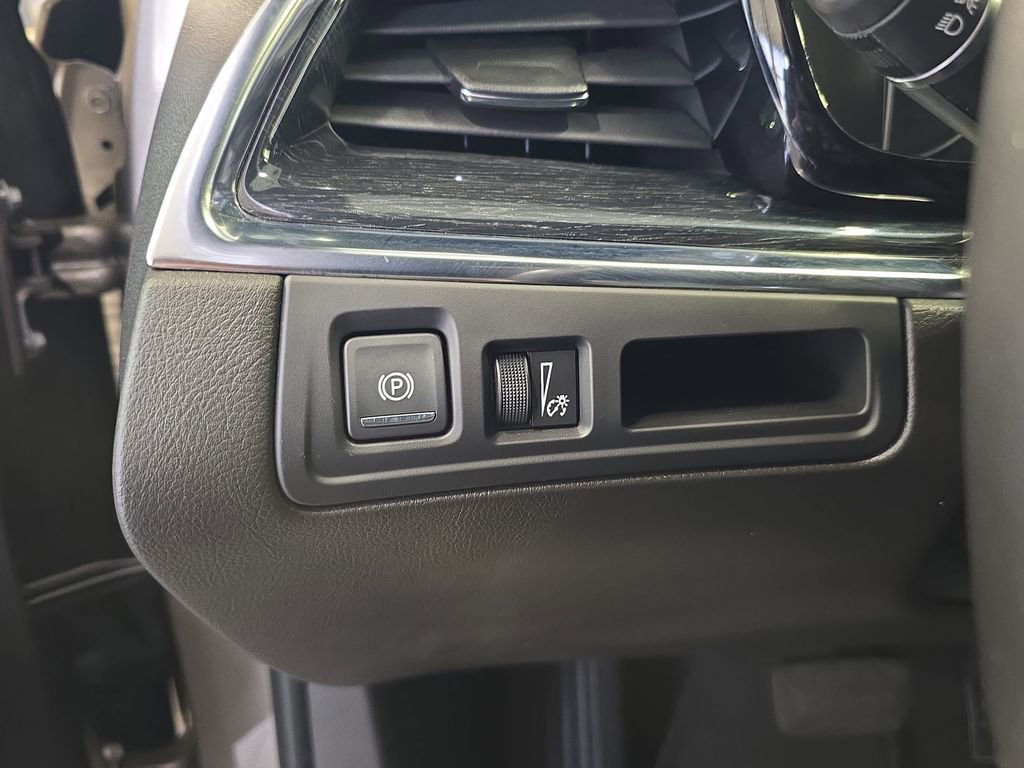 Used 2022 Cadillac XT5 Premium Luxury image 29