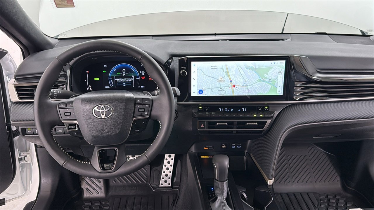 Used 2026 Toyota Camry SE w/ Multimedia Upgrade Package image 9