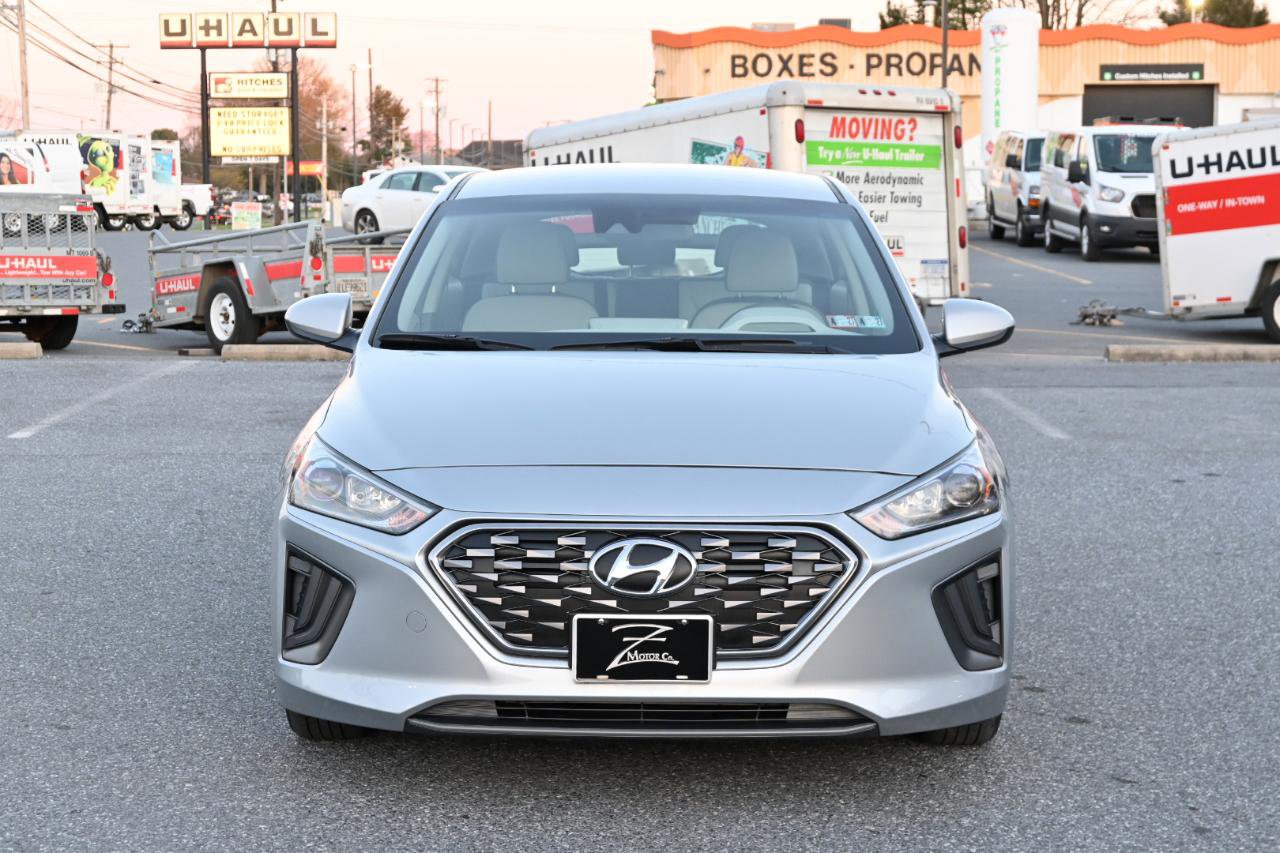 Used 2020 Hyundai Ioniq Blue FWD image 5