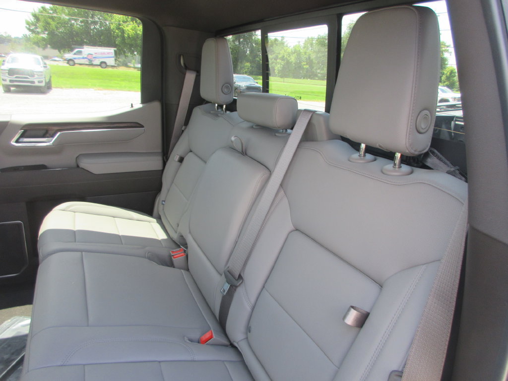 New 2026 GMC Sierra 1500 SLT w/ SLT Premium Plus Package AWD/4WD image 16