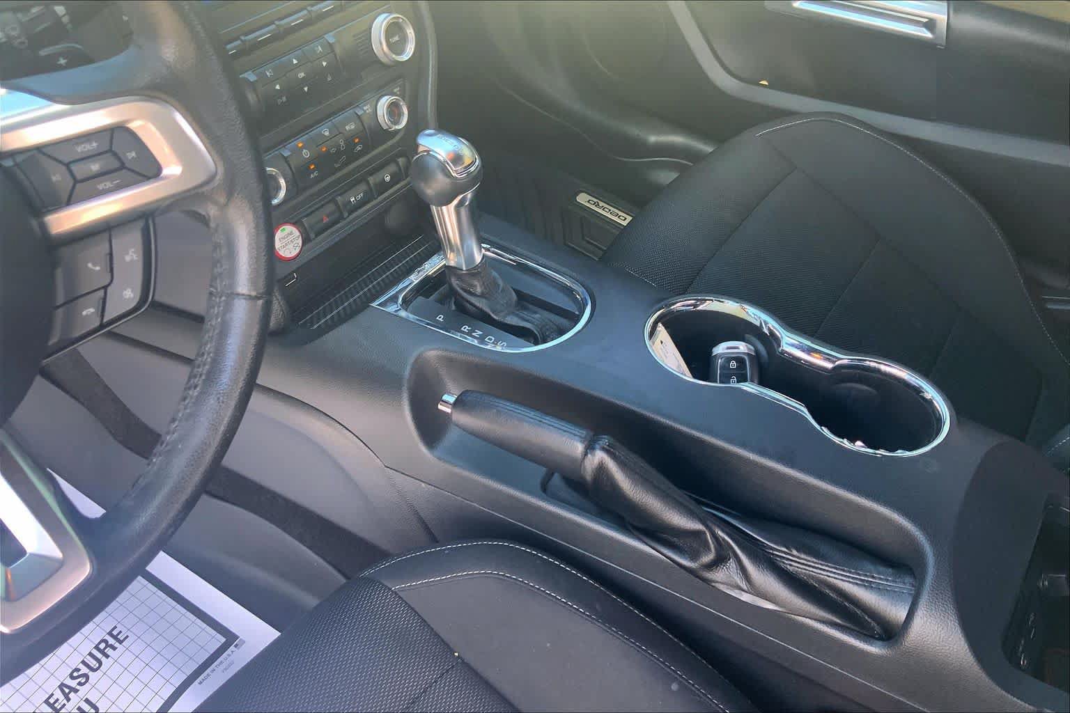 Used 2015 Ford Mustang Coupe w/ Equipment Group 051A RWD image 16
