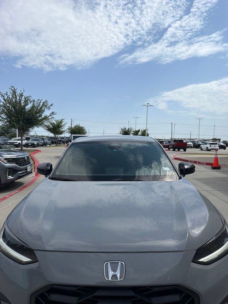Used 2025 Honda HR-V Sport image 7
