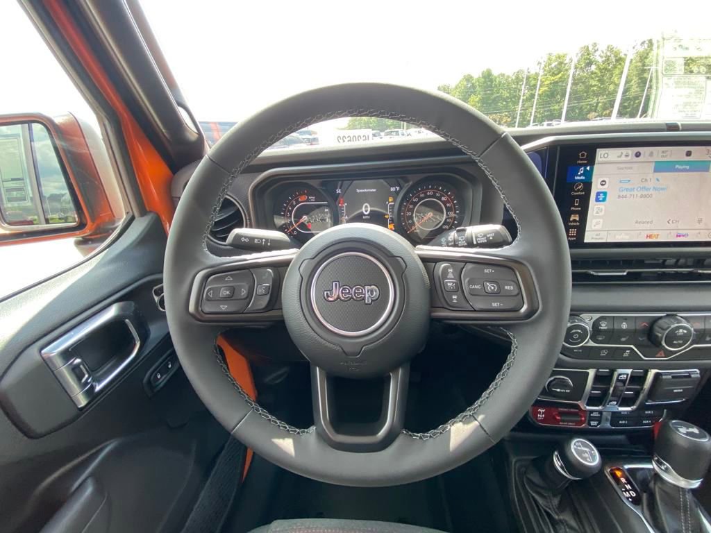 New 2025 Jeep Wrangler Unlimited Rubicon image 14