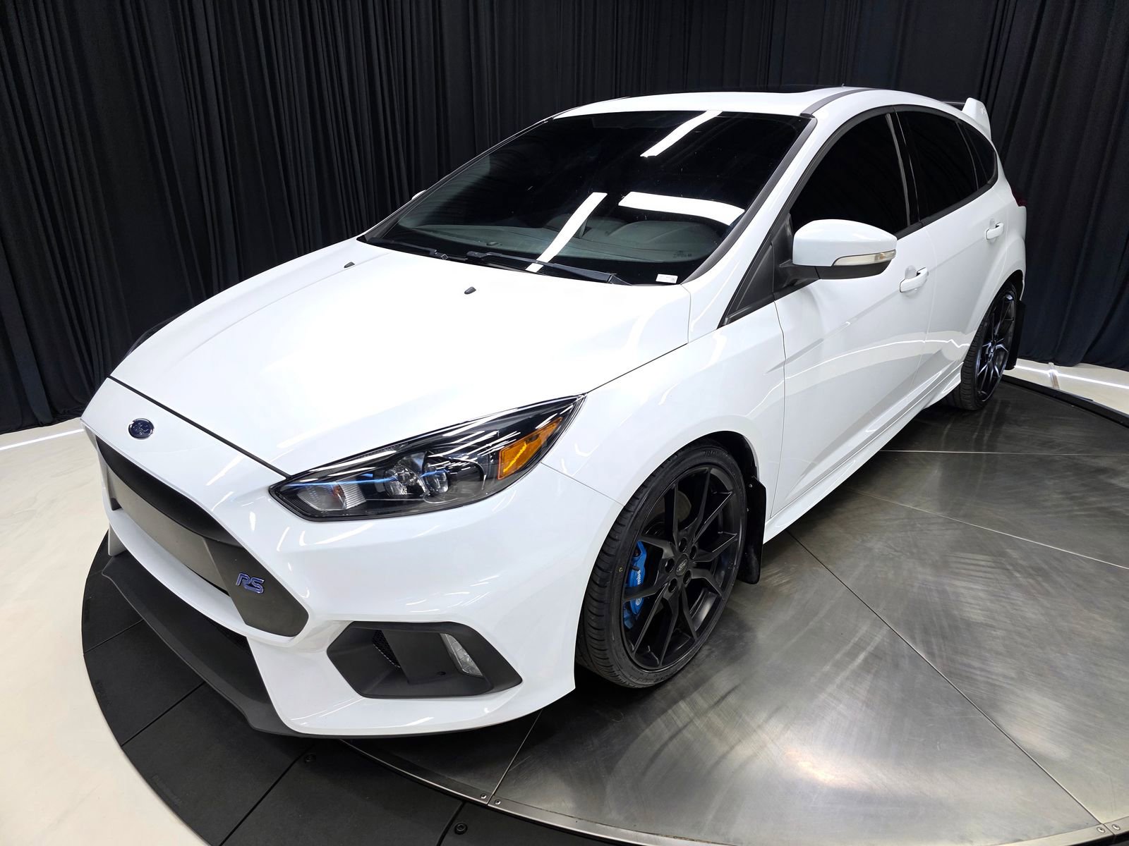 Used 2017 Ford Focus RS AWD/4WD image 48