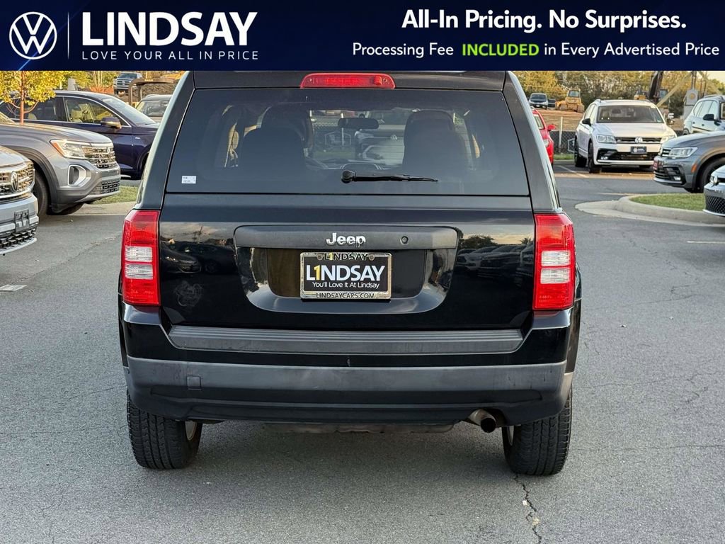 Used 2015 Jeep Patriot Sport w/ Tire & Wheel Group image 6