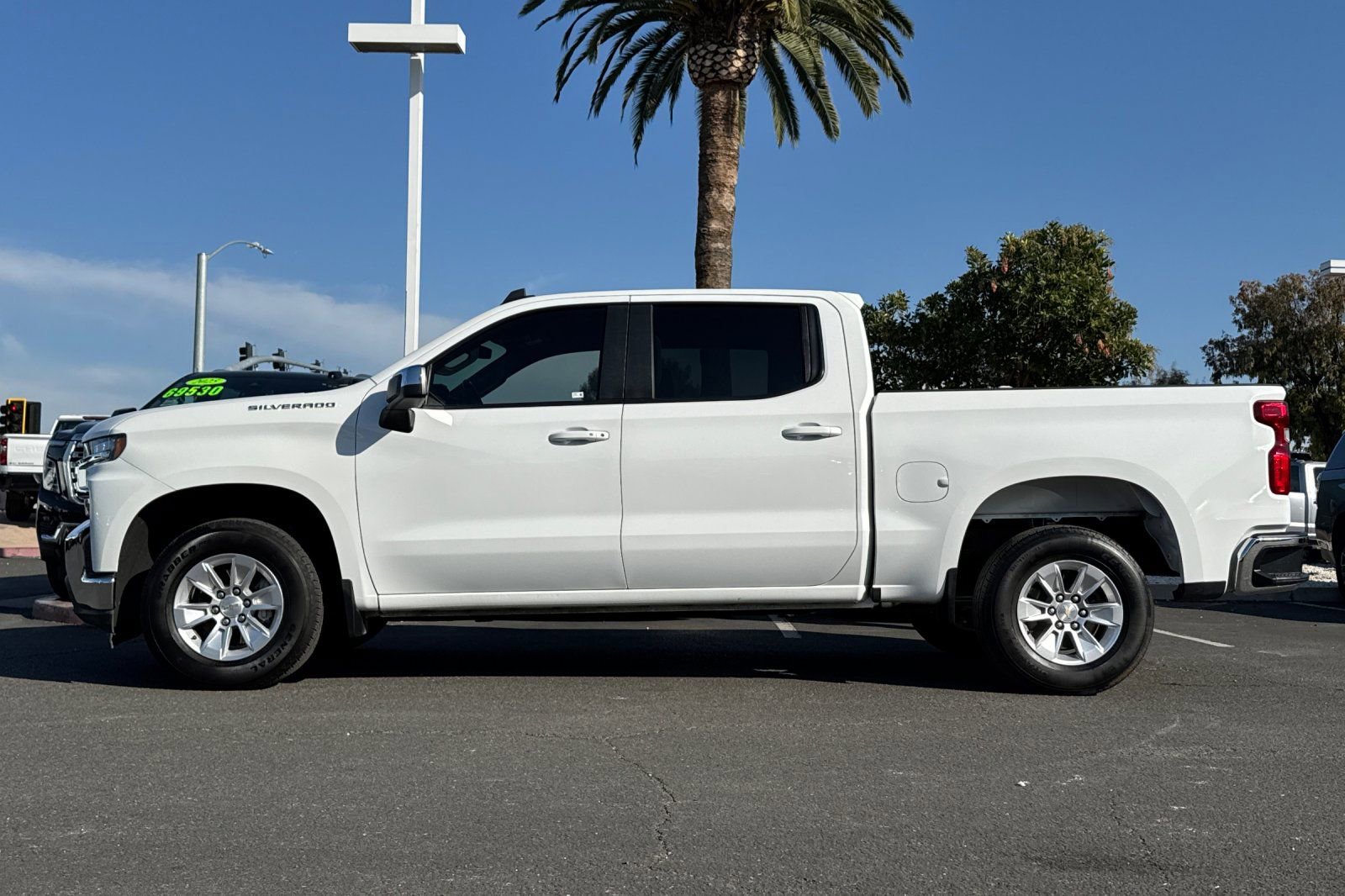 Used 2022 Chevrolet Silverado 1500 LT image 8