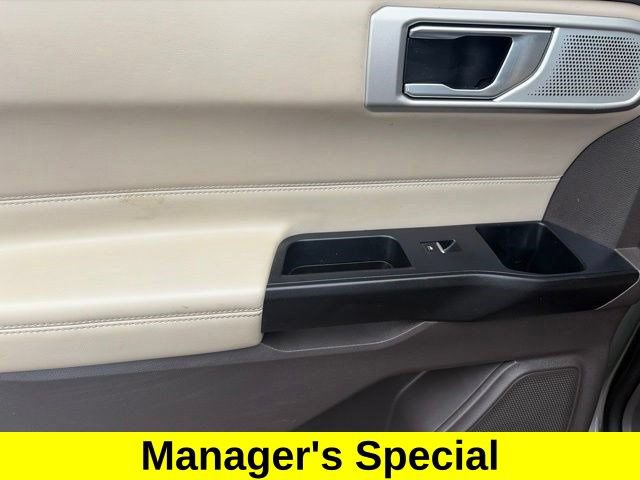 Used 2020 Ford Explorer Platinum w/ Premium Technology Package AWD/4WD image 35