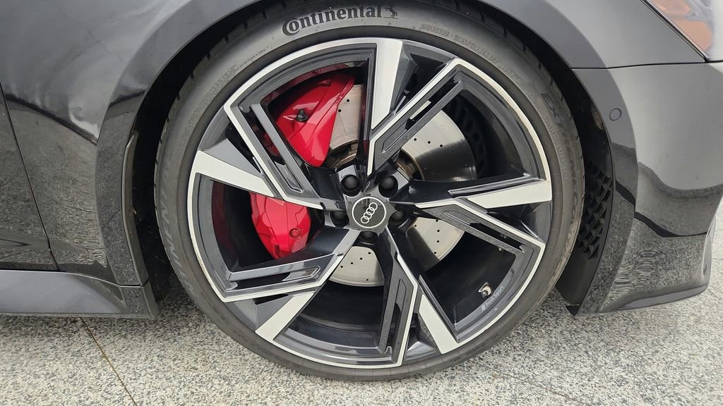 Used 2021 Audi RS 6 AWD/4WD image 22