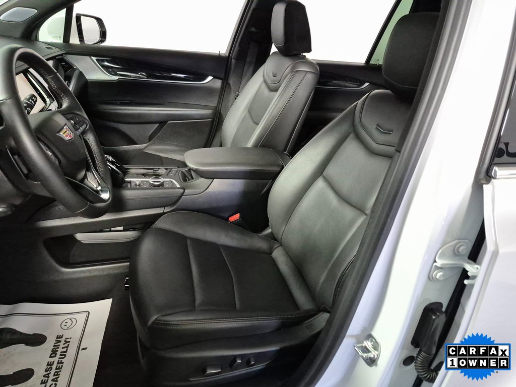 Certified 2025 Cadillac XT6 Premium Luxury image 20