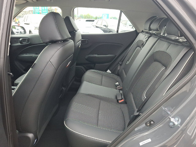 New 2026 Hyundai Venue SEL FWD image 10