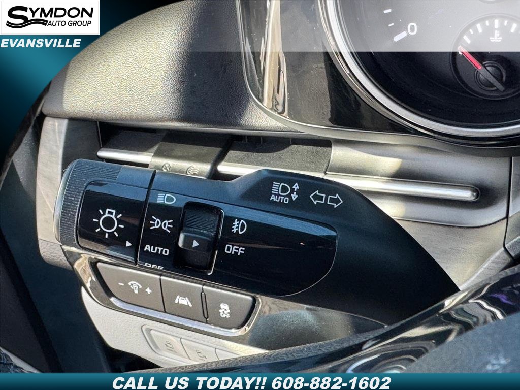 Used 2022 Kia Carnival SX image 20