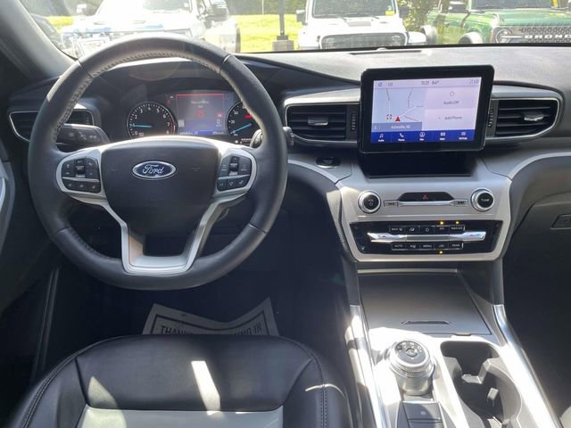 Certified 2023 Ford Explorer XLT w/ Equipment Group 202A AWD/4WD image 14