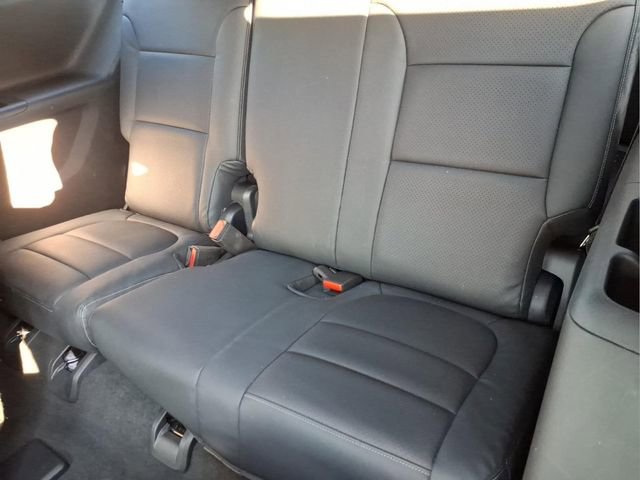 Used 2023 Chevrolet Traverse LT w/ LPO, Floor Liner Package AWD/4WD image 12