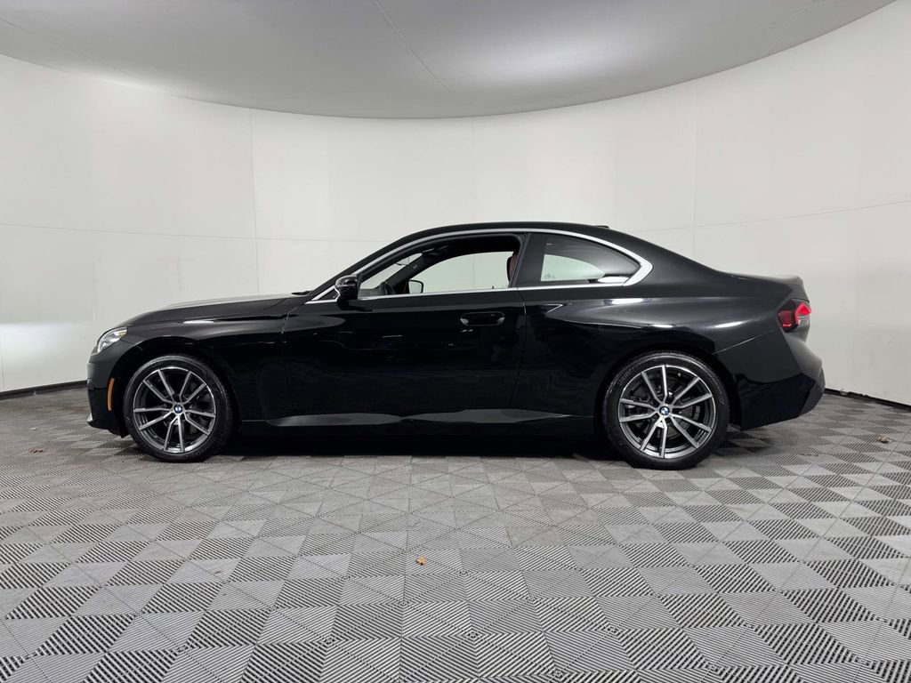Used 2023 BMW 230i xDrive Coupe w/ Convenience Package image 11