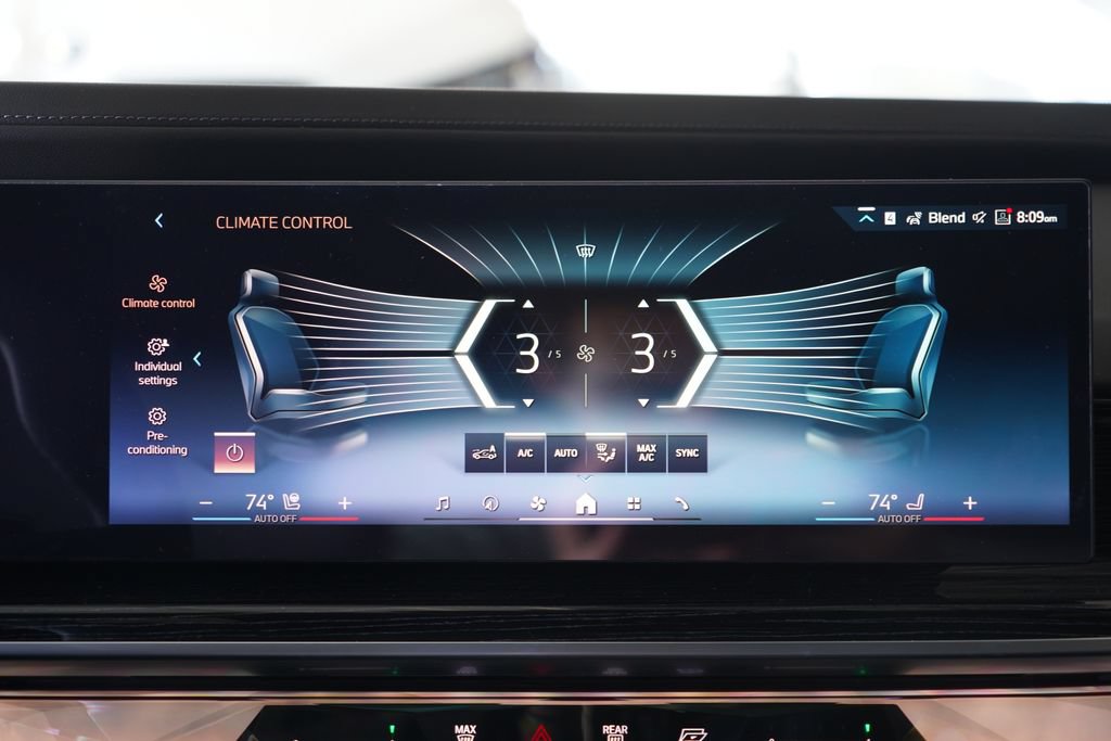New 2026 BMW 740i w/ Premium Package RWD image 17