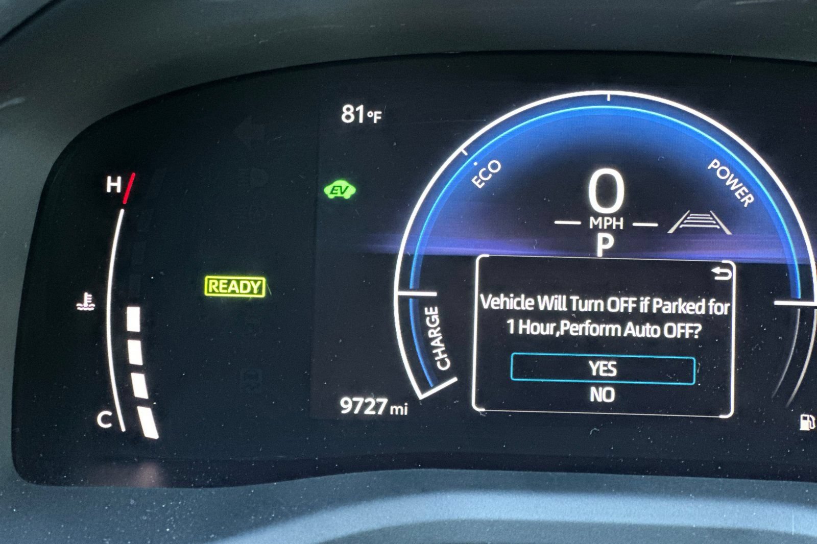 Used 2026 Toyota Camry Hybrid FWD image 25