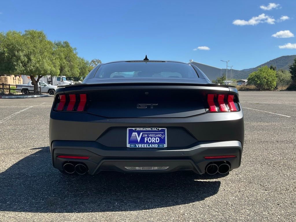 Used 2025 Ford Mustang GT Premium image 14
