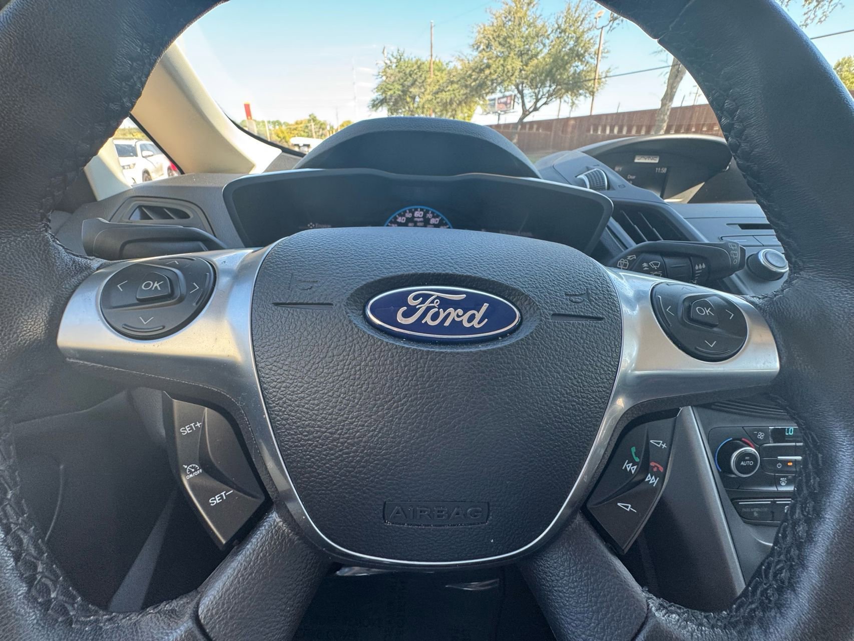 Used 2017 Ford C-MAX SE FWD image 17