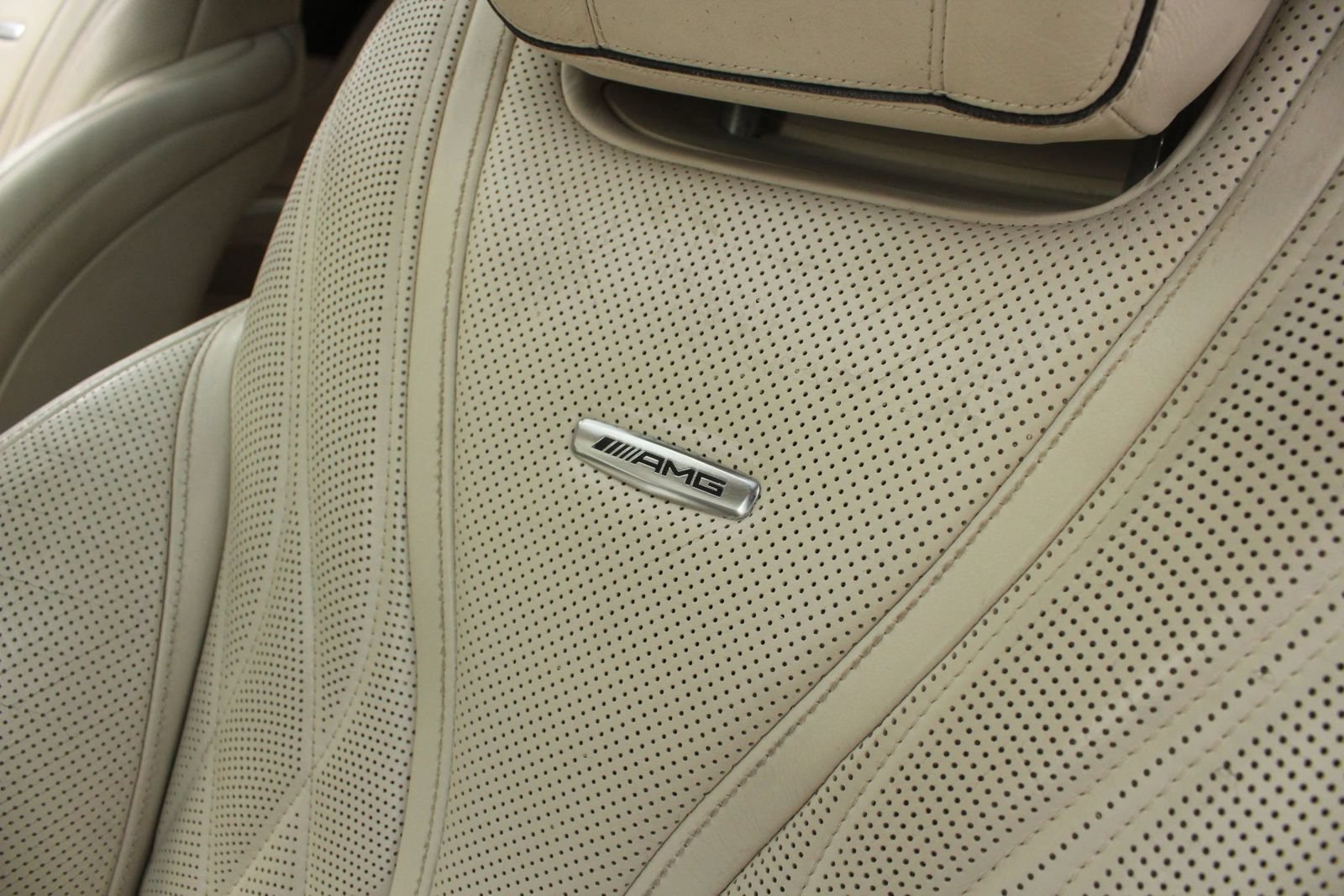 Used 2016 Mercedes-Benz S 63 AMG 4MATIC Coupe w/ Driver Assistance Package image 20