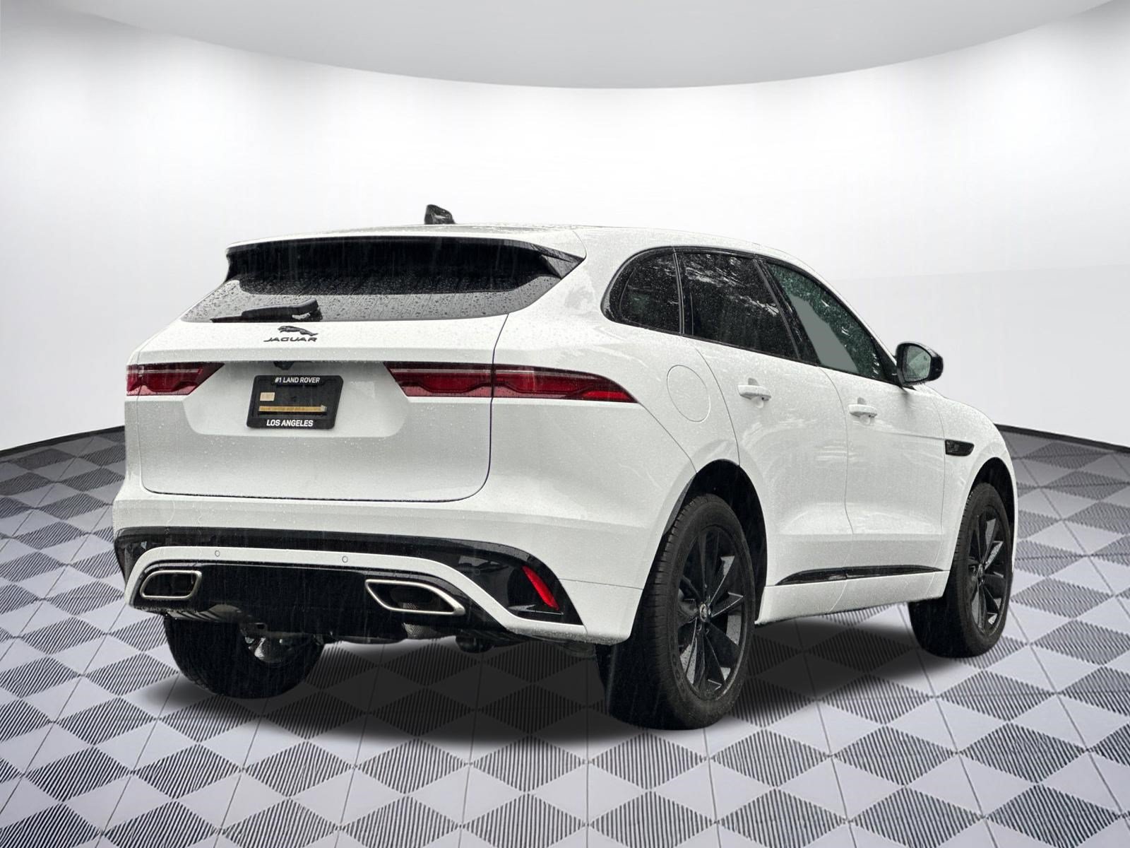 New 2025 Jaguar F-PACE R-Dynamic S AWD/4WD image 8