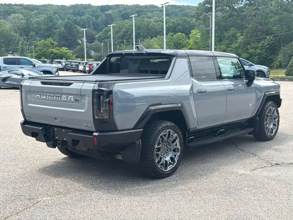 Used 2024 GMC Hummer EV 3X w/ LPO, Illumination Package AWD/4WD image 8