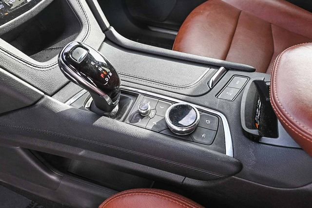 Used 2022 Cadillac XT5 Premium Luxury w/ Technology Package image 19