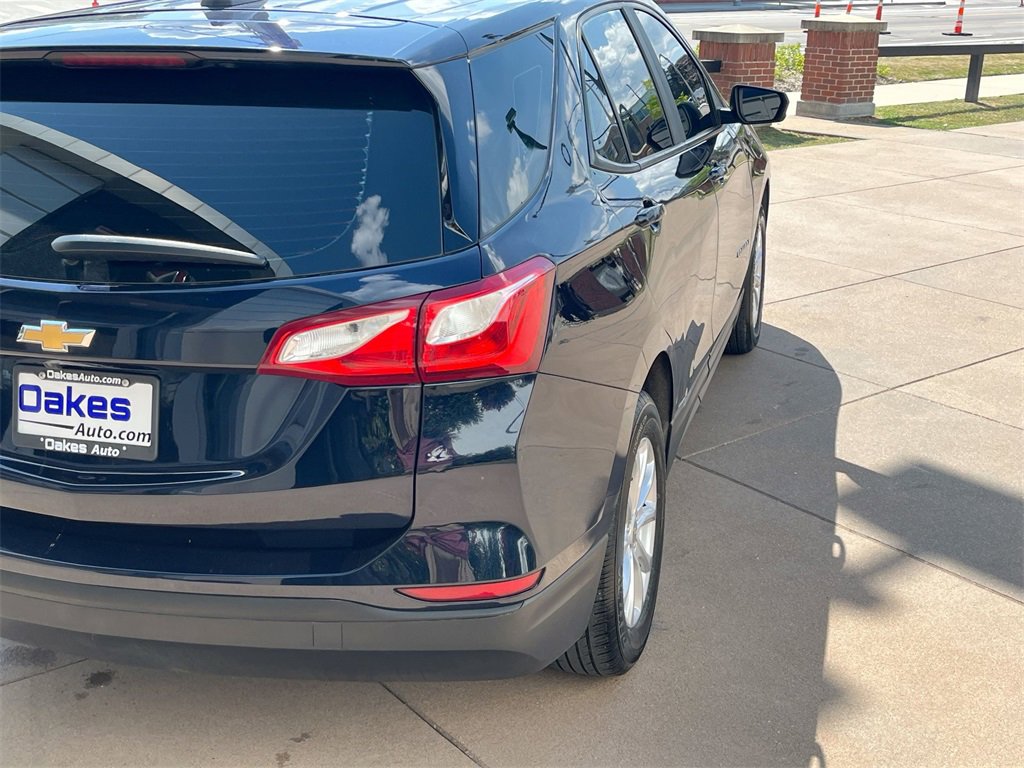 Used 2020 Chevrolet Equinox LS image 6
