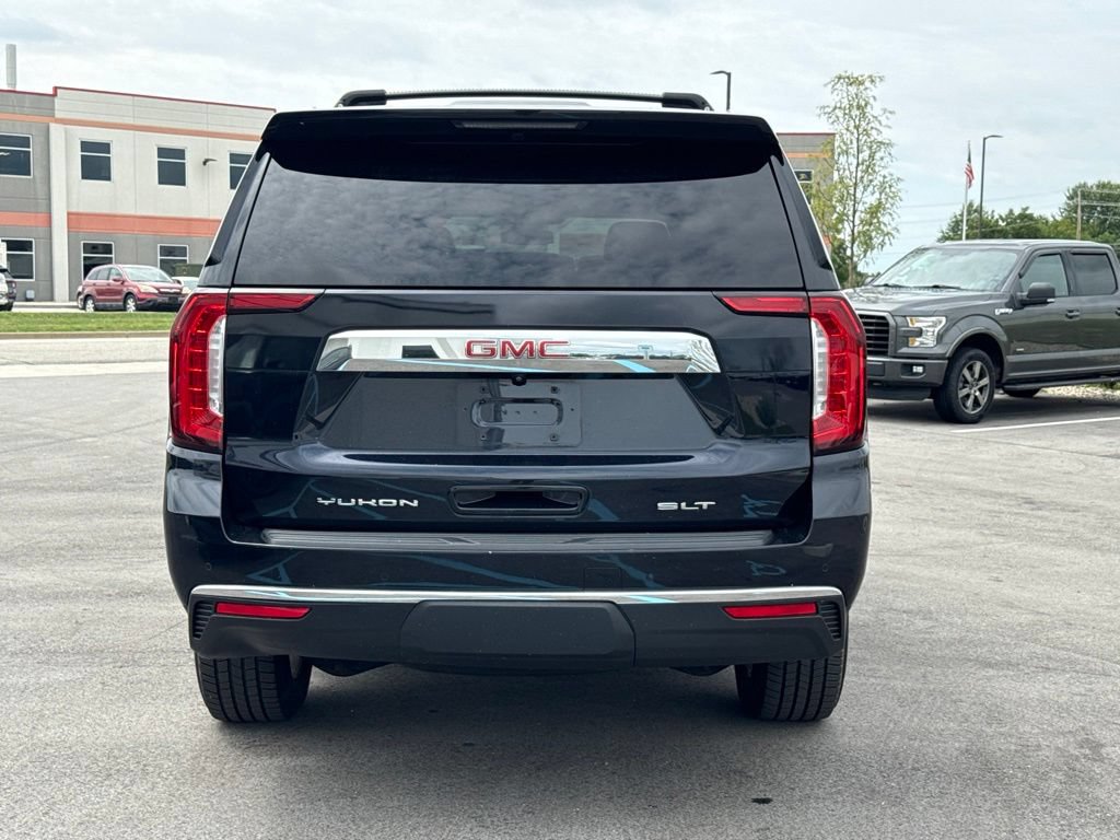 Used 2022 GMC Yukon XL SLT w/ SLT Premium Package AWD/4WD image 6