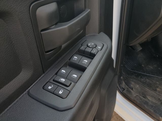 New 2026 RAM 5500 Tradesman AWD/4WD image 28