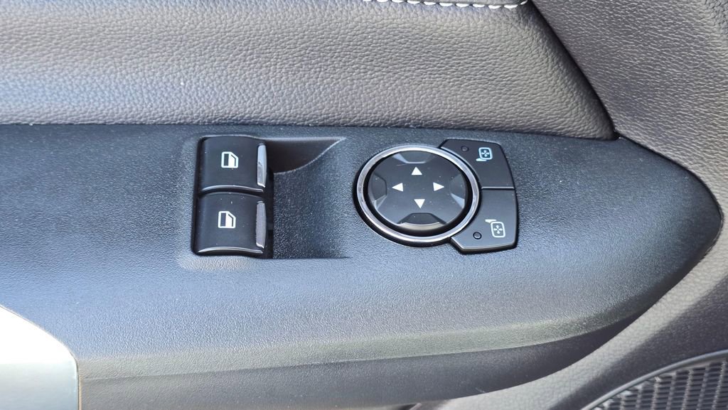 Used 2019 Ford Mustang Coupe image 22