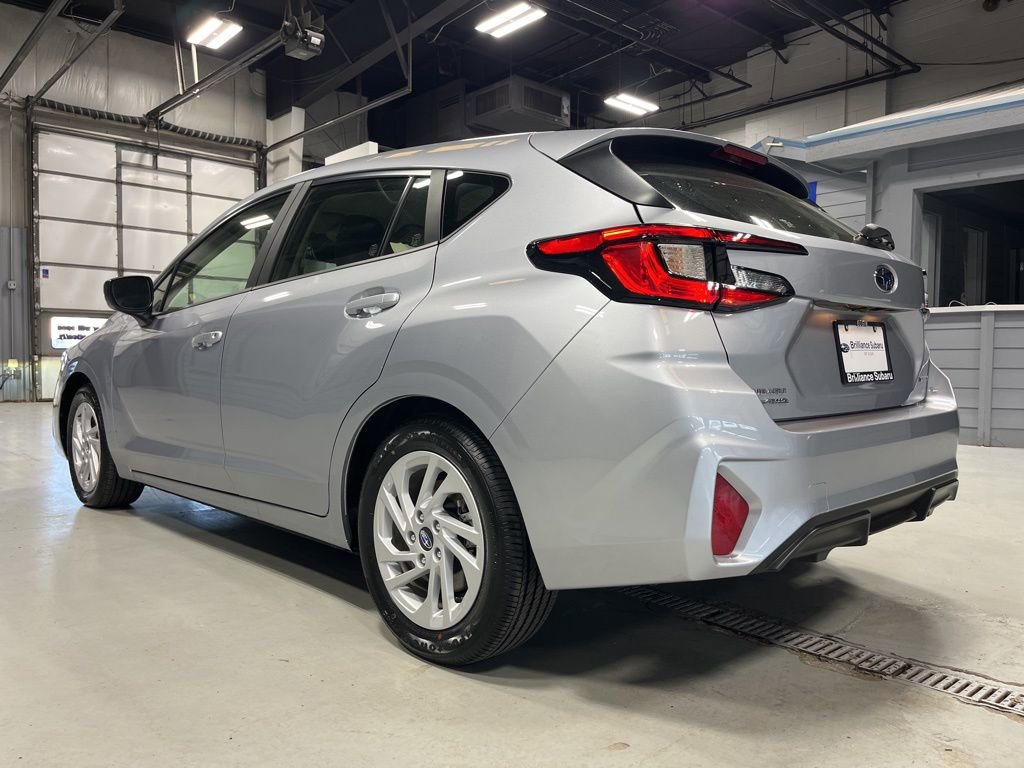 Certified 2025 Subaru Impreza 2.0i image 6