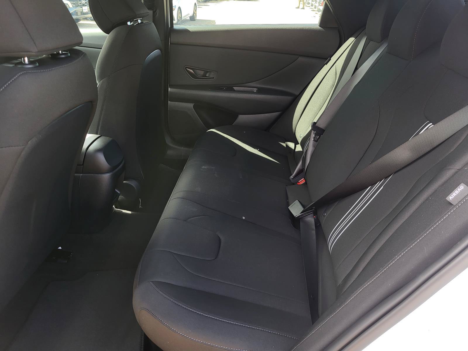New 2026 Hyundai Elantra SEL FWD image 10