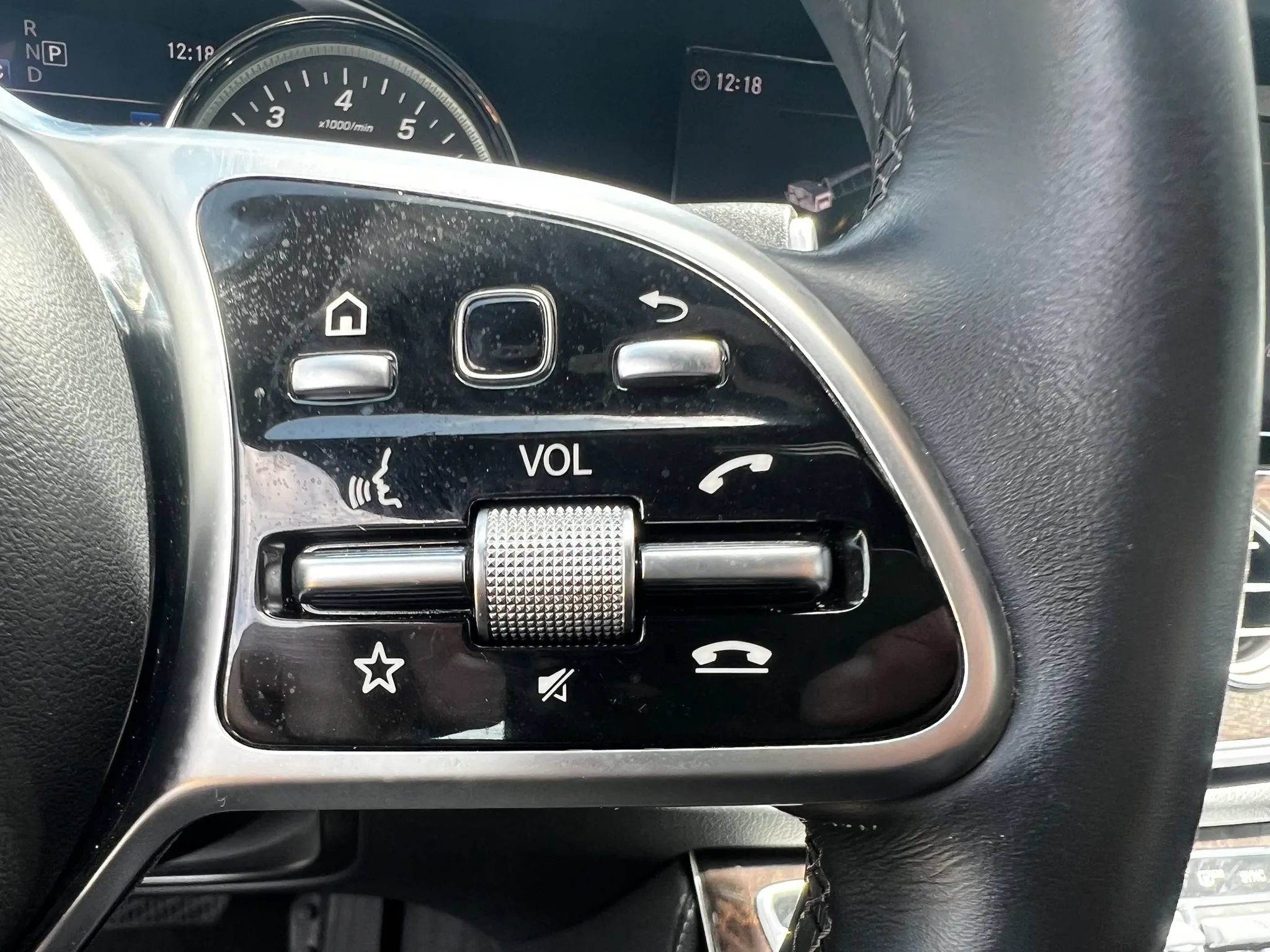 Used 2019 Mercedes-Benz E 450 4MATIC Sedan w/ Premium Package image 33