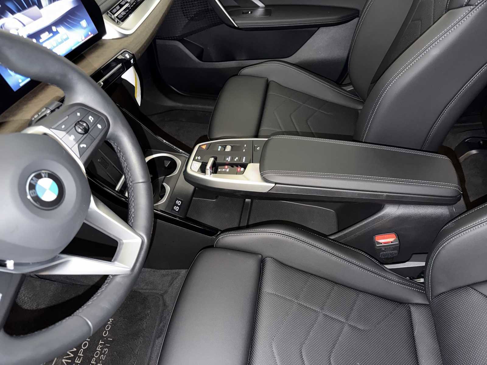 Used 2025 BMW X1 xDrive28i w/ Convenience Package image 19