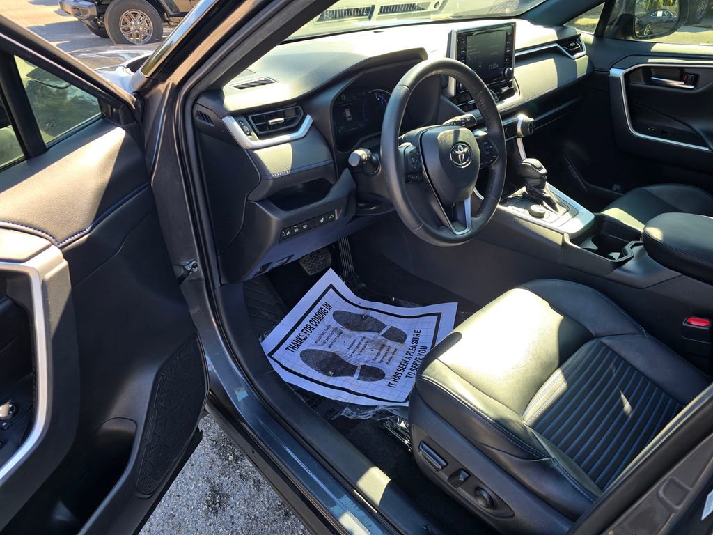 Used 2021 Toyota RAV4 XSE w/ XSE Grade Weather Package image 15