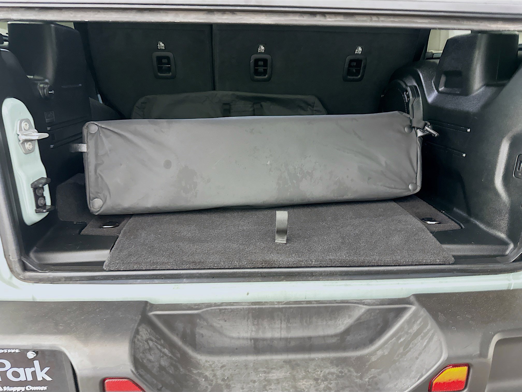 Used 2023 Jeep Wrangler Unlimited image 30