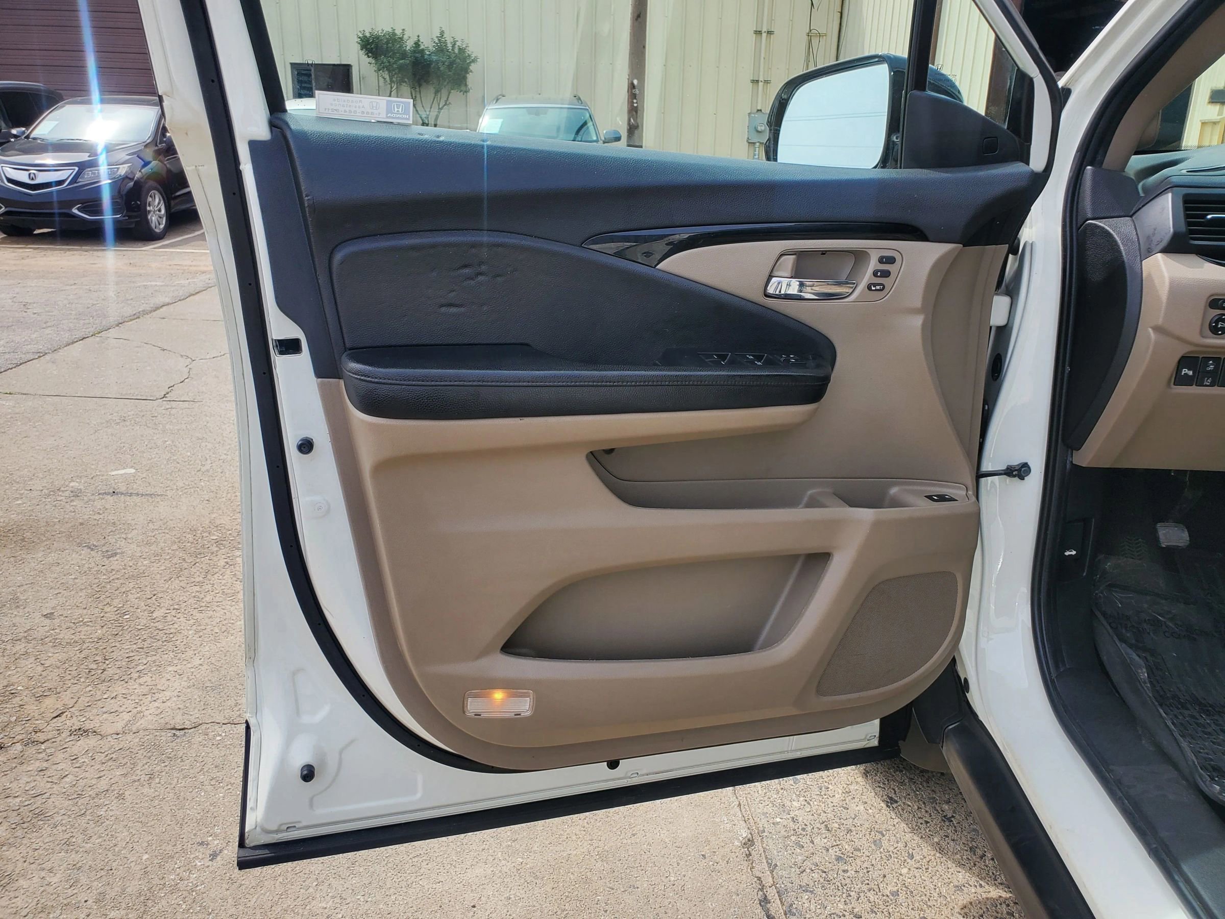 Used 2019 Honda Pilot Touring image 21