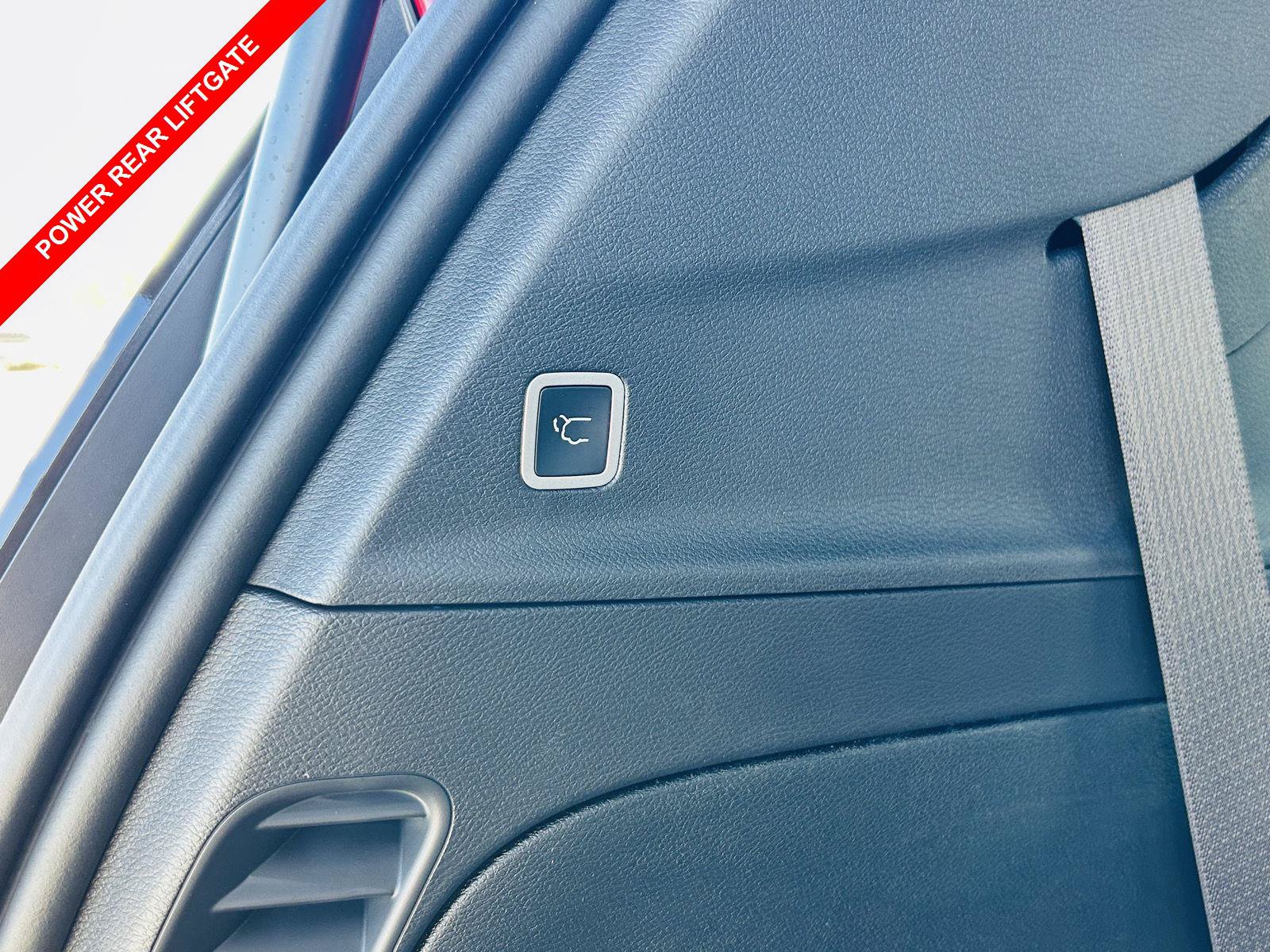 New 2026 Chrysler Voyager LX FWD image 11