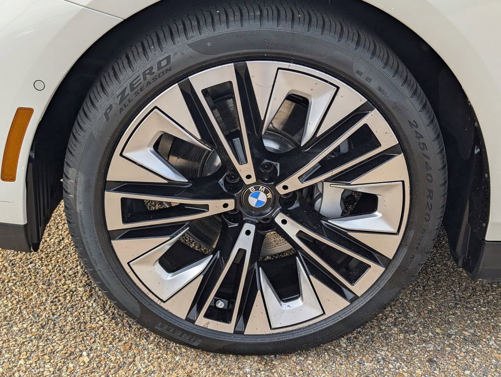 Used 2025 BMW 530i 530i image 9