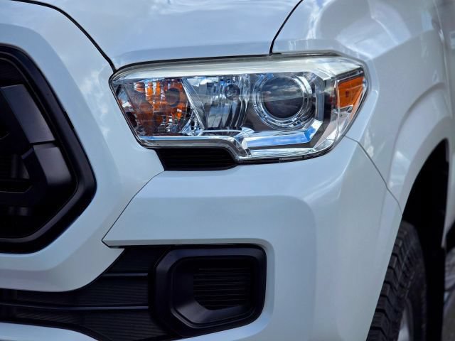 Used 2020 Toyota Tacoma SR w/ SR Convenience Package AWD/4WD image 3