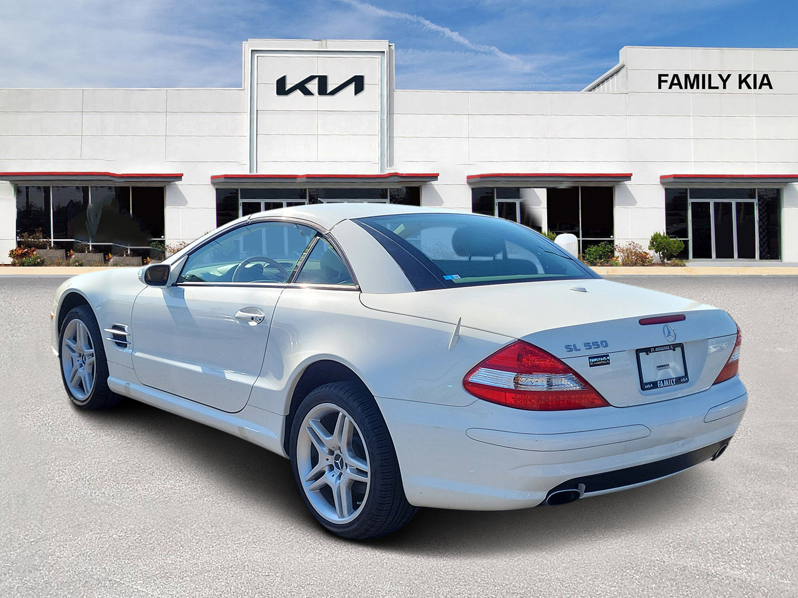 Used 2007 Mercedes-Benz SL 550 image 4