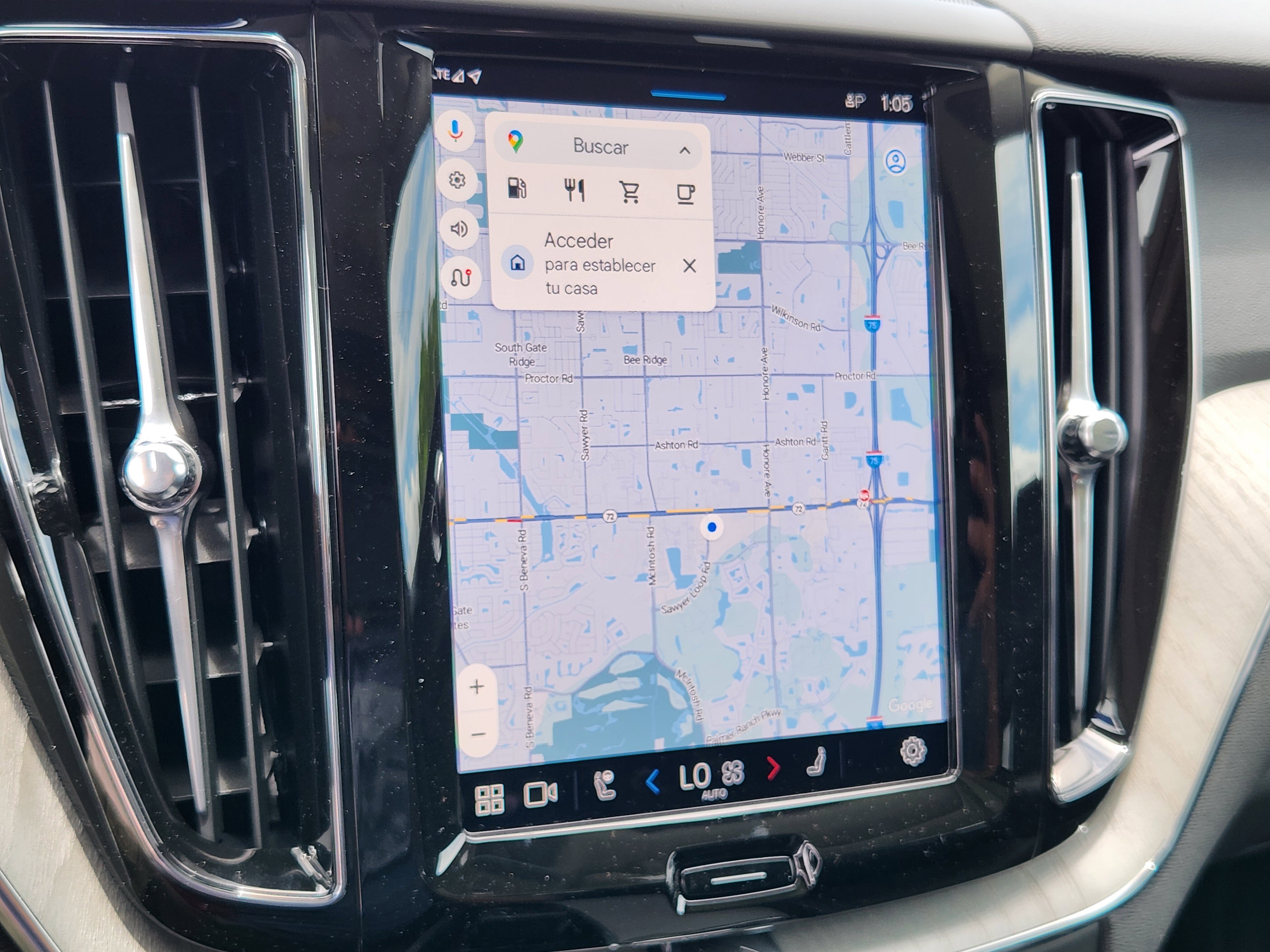 New 2025 Volvo XC60 B5 Plus w/ Protection Package Premier image 26