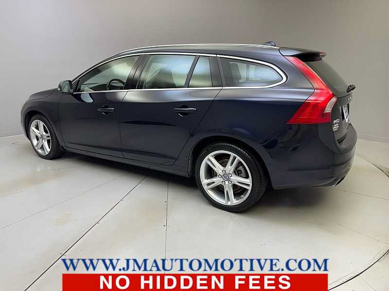 Used 2016 Volvo V60 T5 Premier AWD/4WD image 3