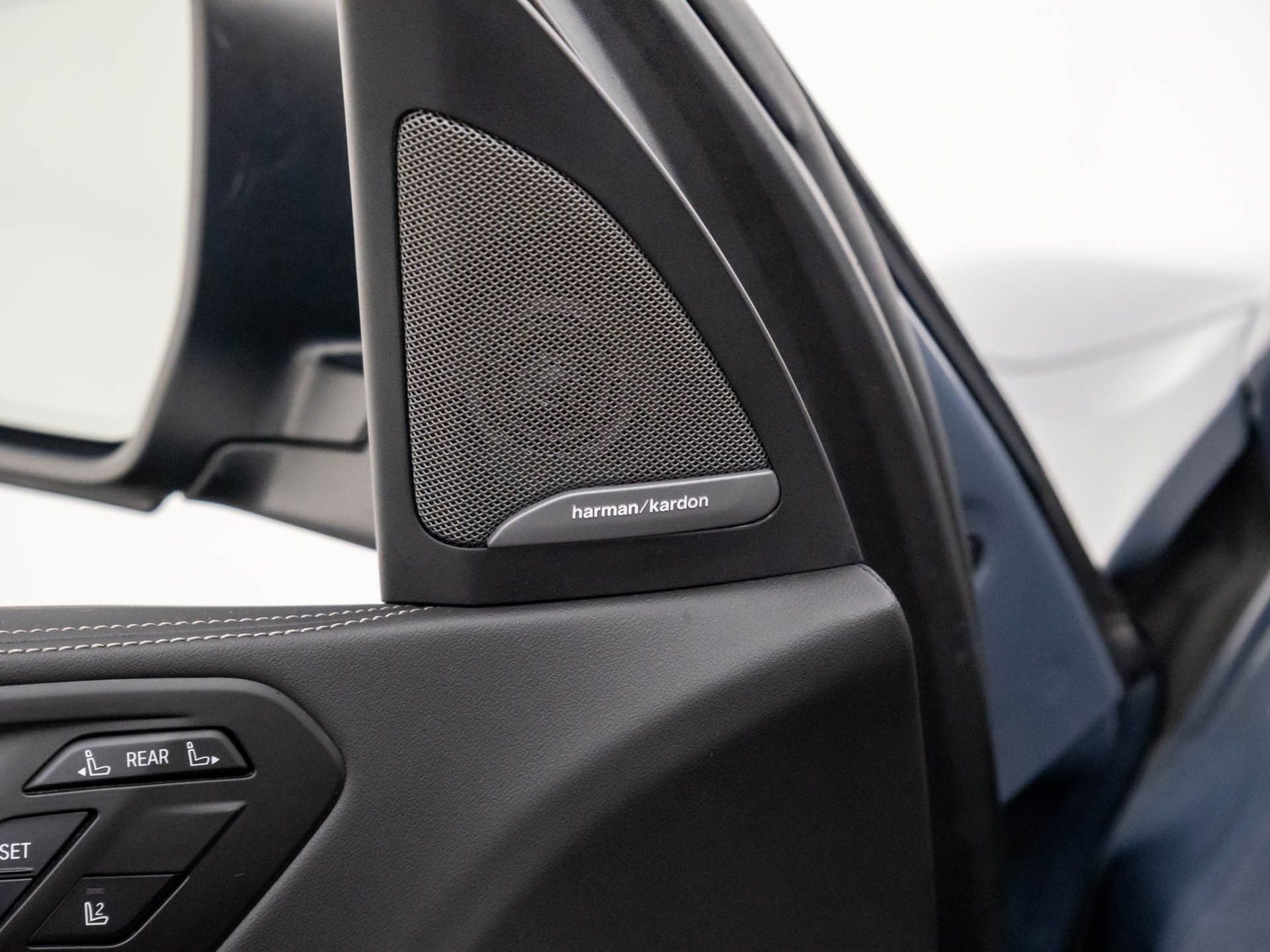 Certified 2023 BMW X7 xDrive40i w/ Premium Package image 15