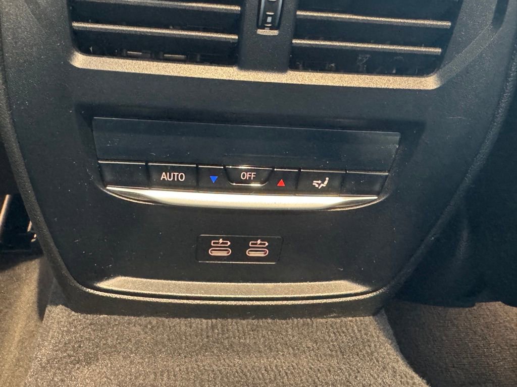 Used 2023 BMW M4 xDrive Competition w/ Parking Assistance Package image 38