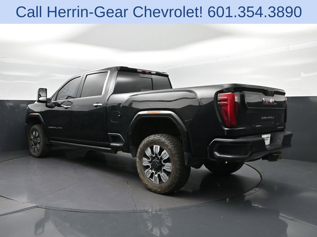 Used 2024 GMC Sierra 3500 Denali w/ Denali Reserve Package image 5