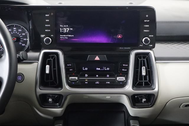 Used 2023 Kia Sorento S w/ Panoramic Sunroof Package FWD image 28